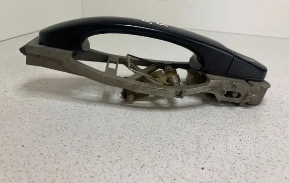 Volkswagen Touran I Front door exterior handle 1T0857886A 1T0857886