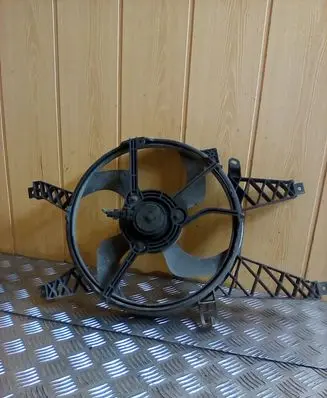 Renault Modus Electric radiator cooling fan 8200135160 1831476000