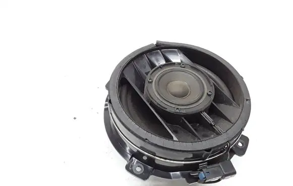 Hyundai Santa Fe Front door speaker