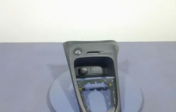 Renault Captur Other sill/pillar trim element 969129343R