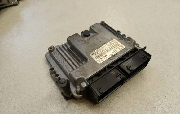 Ford Focus Engine control unit/module F1FA12A650ASK F1EA12B684CA F1FA12B684CA