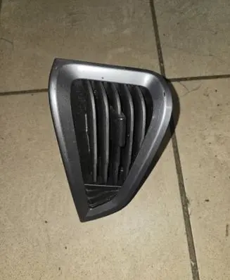 Dashboard side air vent grill/cover trim