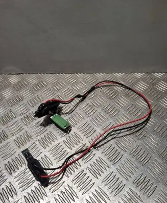 Renault Trafic II (X83) Heater blower motor/fan resistor 664863J