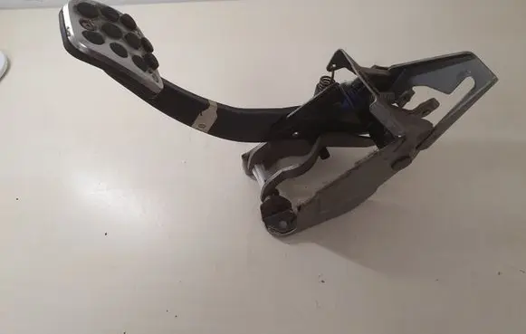 Honda Civic Brake pedal