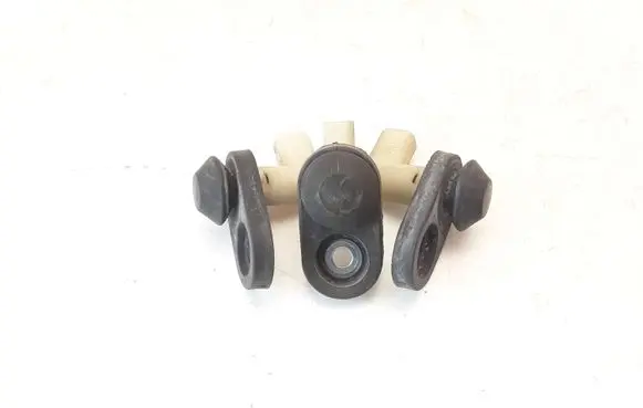 Toyota Avensis T220 Front door sensor 
