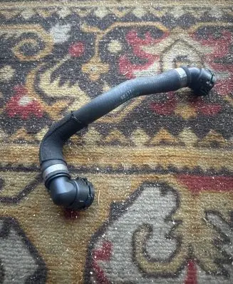 BMW 7 F01 F02 F03 F04 Engine coolant pipe/hose 7580962 15476810