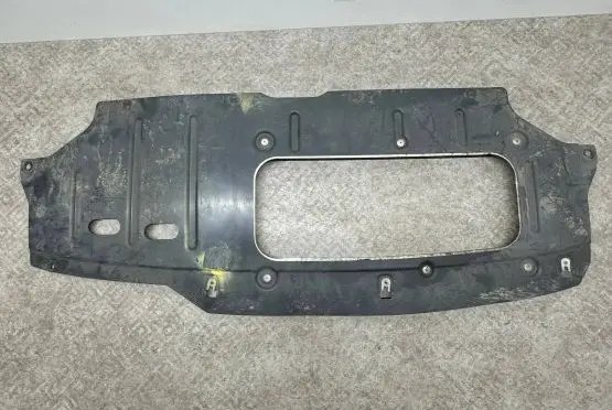 BMW i3 Rear underbody cover/under tray 7305661 51757305661