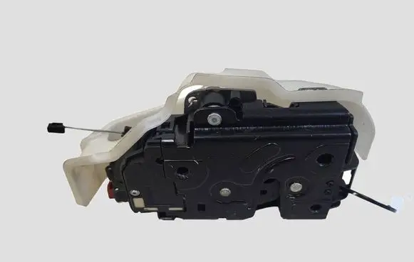 Volkswagen Golf Plus Rear door lock