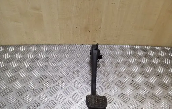 Clutch pedal