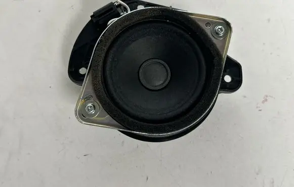 Ford Mustang VI Front door speaker FR3T19B135AD