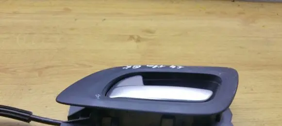 Rear door interior handle