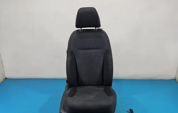 Volkswagen Jetta VI Front passenger seat IMPRK1594742