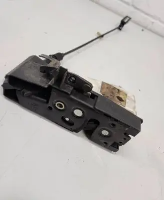 Seat Alhambra (Mk1) Rear door lock 93BG220A20DD
