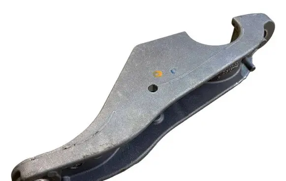 BMW 7 G11 G12 Sway bar bush bracket, front 6861473 31356861473