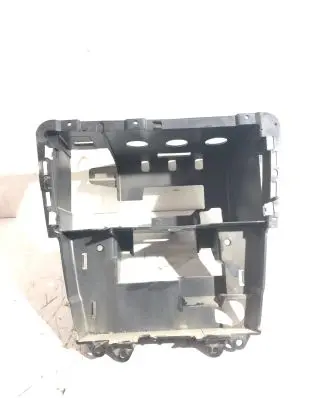 Volvo V70 Radio/GPS head unit trim 30722446 3865