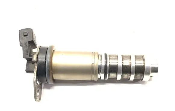 BMW 2 F22 F23 Camshaft 8605123