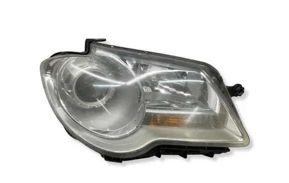 Volkswagen Touran I Headlight/headlamp 0301233602 1T2941006B RHD