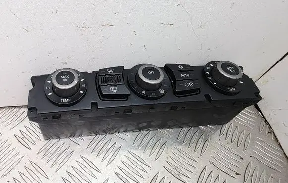 BMW 5 E60 E61 Climate control unit 6956827 64116956827