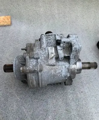 Volkswagen Tiguan Gearbox transfer box case 0A6409053AF