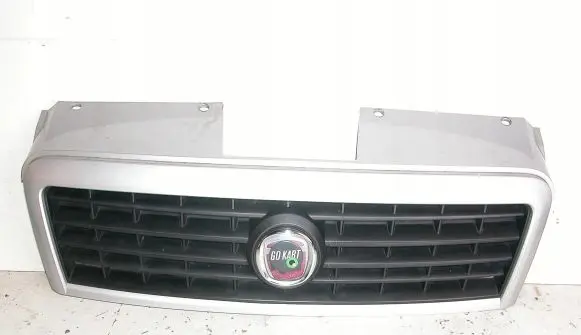 Fiat Doblo Front bumper upper radiator grill