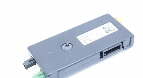 BMW 6 G32 Gran Turismo Aerial antenna amplifier 9389601