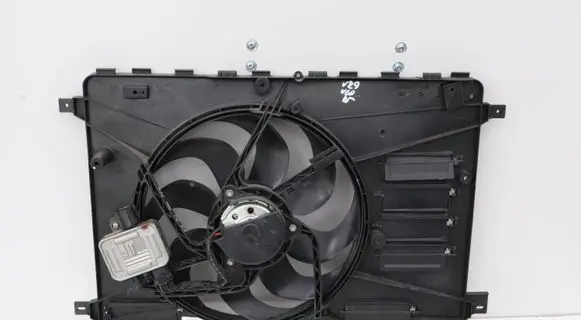 Volvo V60 Radiator cooling fan shroud 31368867 5000192