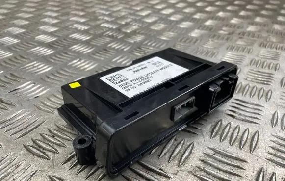 Tesla Model S Tailgate/trunk control unit/module 100751100A 10206522 A0752G01J