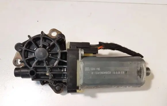 Mercedes-Benz GLK (X204) Seat adjustment motor 0390203003 820408494