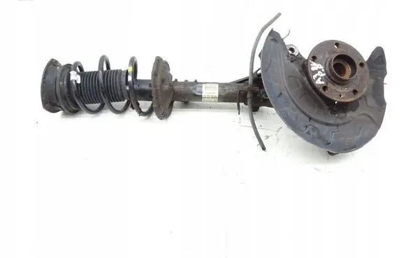 Volkswagen Golf VII Front wheel hub spindle knuckle