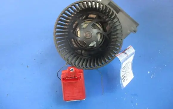 Audi A3 S3 8L Heater fan/blower 1J1819021