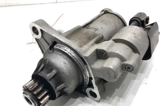 Volkswagen PASSAT B8 Starter motor 0AM911022C