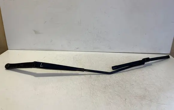 Tesla Model S Front wiper blade arm 105340100A