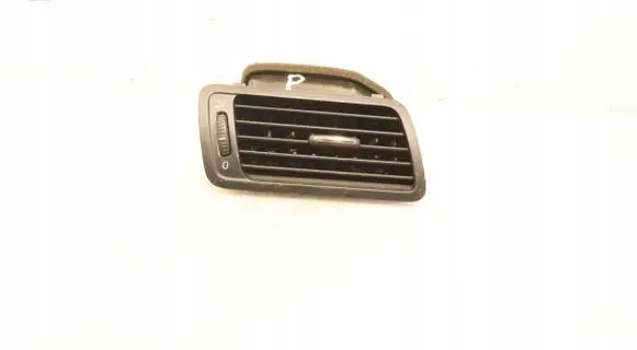 Volkswagen PASSAT B6 Dashboard side air vent grill/cover trim
