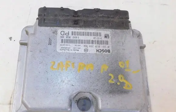 Opel Zafira A Engine control unit/module 0281010268