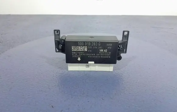 Skoda Fabia Mk3 (NJ) Parking PDC control unit/module 5Q0919283G