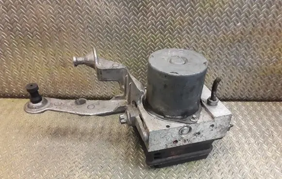 Mercedes-Benz A W169 ABS Pump 0265950505 0054319512