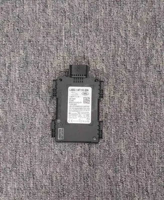 Land Rover Defender Blind spot module L8B214F152BN L8B214F152BR