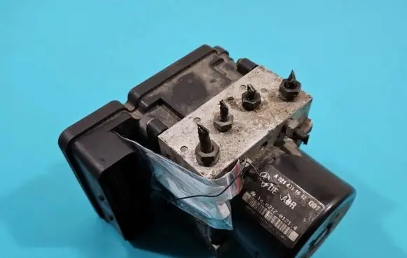 Mercedes-Benz S W221 ABS Pump A2215458732 IMPRK1364560