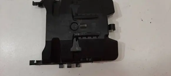 Rear door exterior handle/bracket
