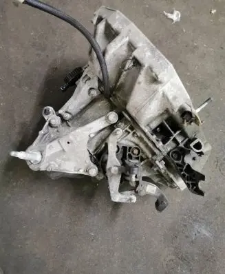 Renault Clio IV Manual 6 speed gearbox