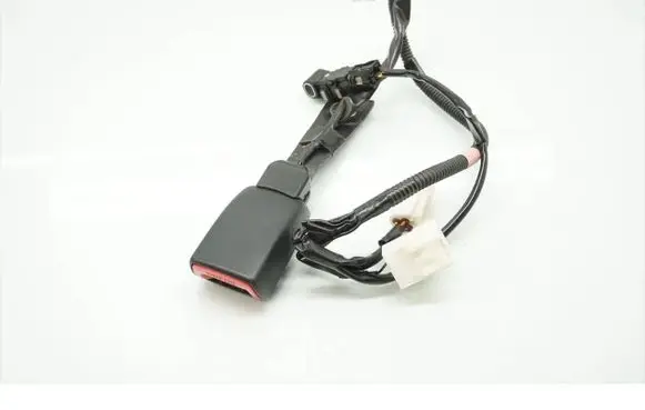 Lexus IS 220D-250-350 Front seatbelt buckle E034501