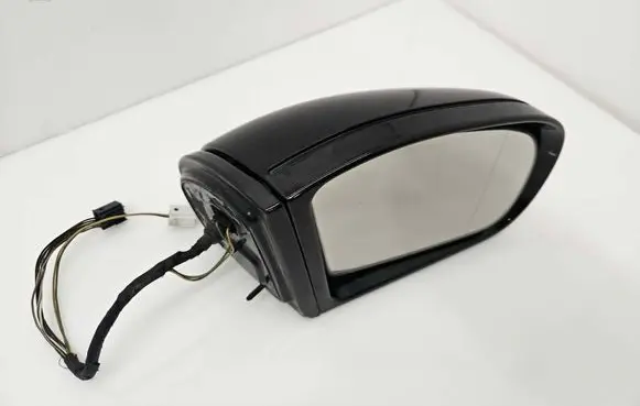 Mercedes-Benz C W203 Front door electric wing mirror 413133420