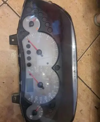 Ford Focus Speedometer (instrument cluster) 98ap10841bc 44ZU115