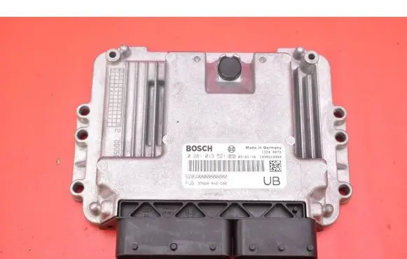 Honda FR-V Engine control unit/module ECU 37820RH2E02
