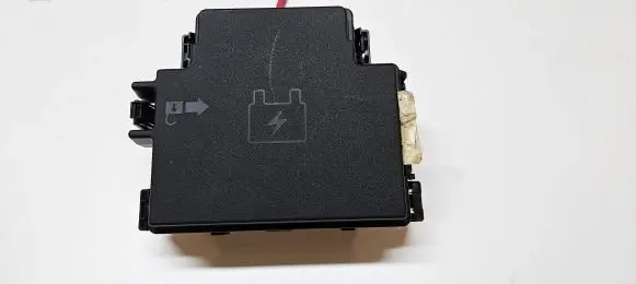 Jeep Grand Cherokee WL Fuse module 68460093AC P68462345AB 68462345AB