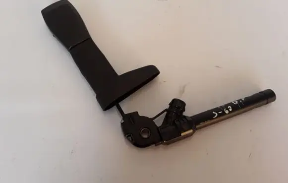 Volvo S60 Front seatbelt buckle 8630467