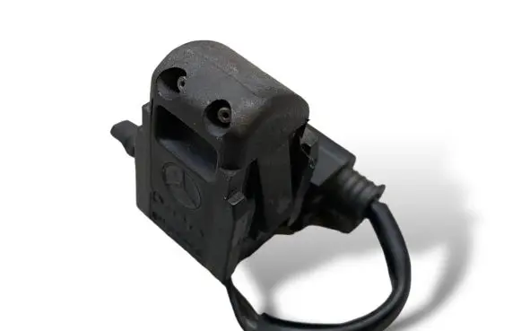 Mercedes-Benz C W203 Windshield washer spray nozzle 