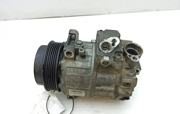 Mercedes-Benz C W204 Air conditioning (A/C) compressor (pump) A0022305011 Z0006496E 1011235835