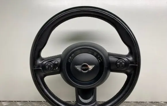 Mini Cooper Countryman R60 Steering wheel 6782595 9806258 6782596