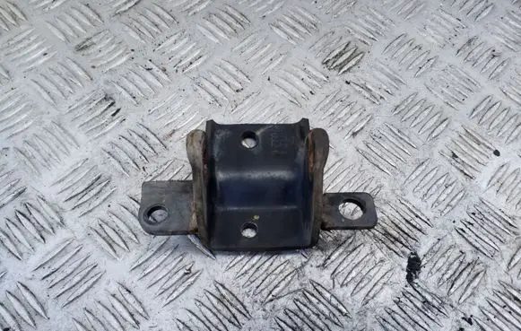 Hyundai ix35 Engine mounting bracket